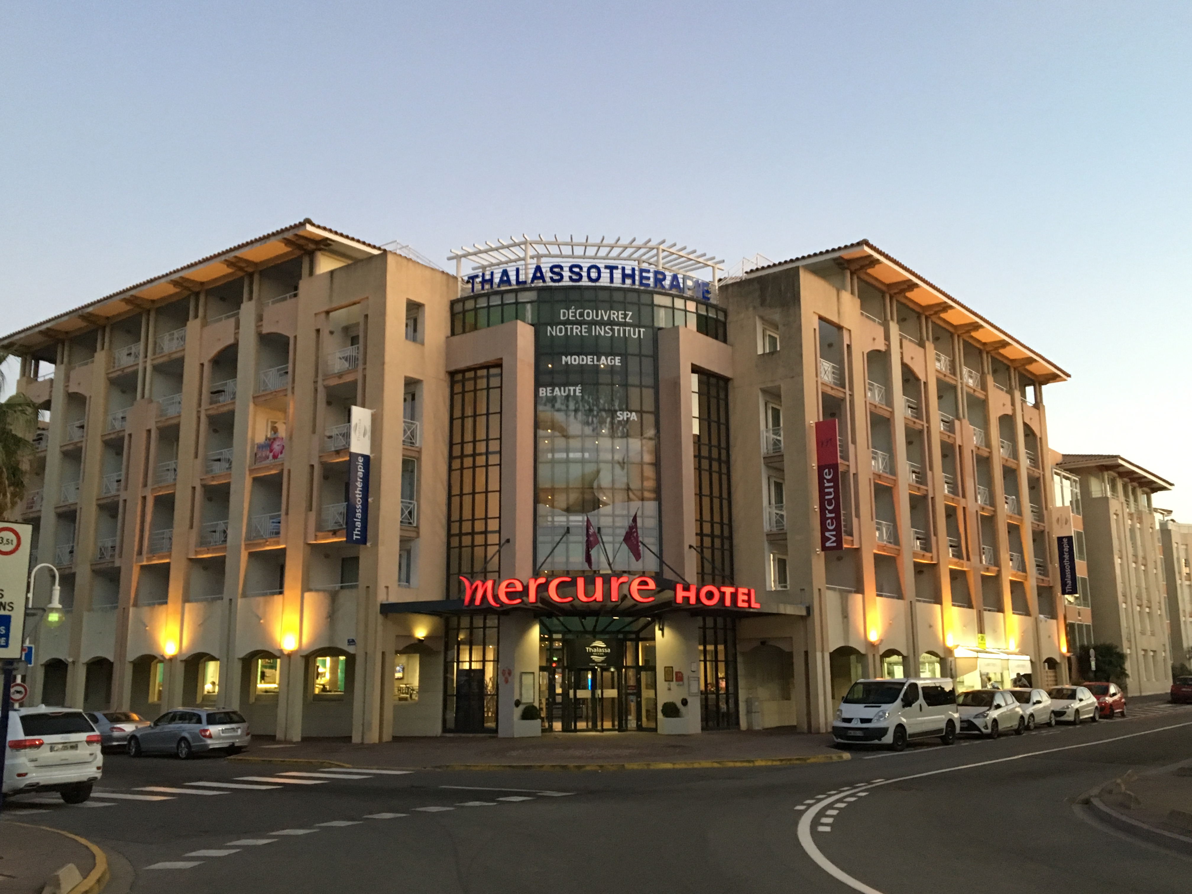 Review Mercure Thalassa Port-Fréjus (France) - Hotel Reviews